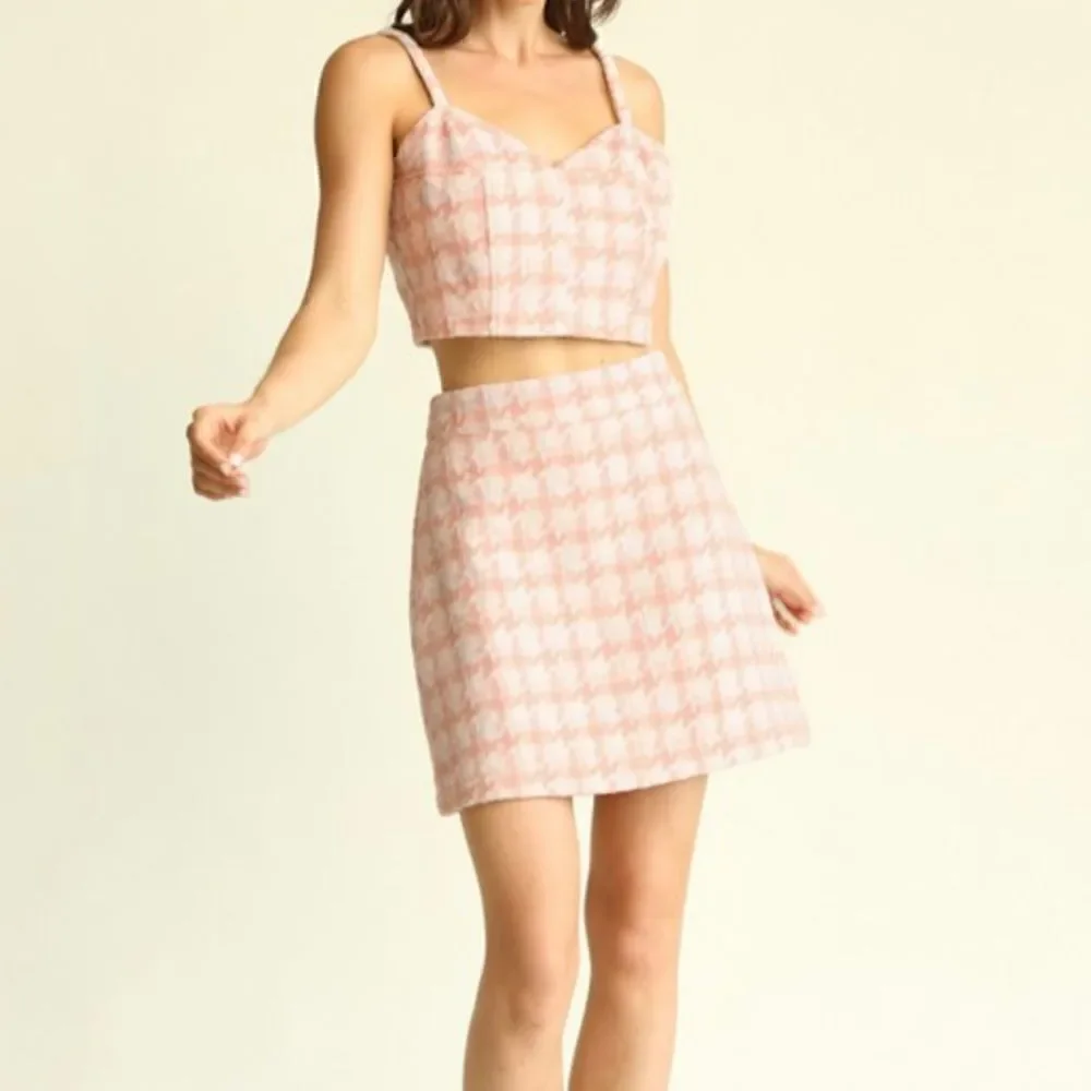 Pink houndstooth skirt set